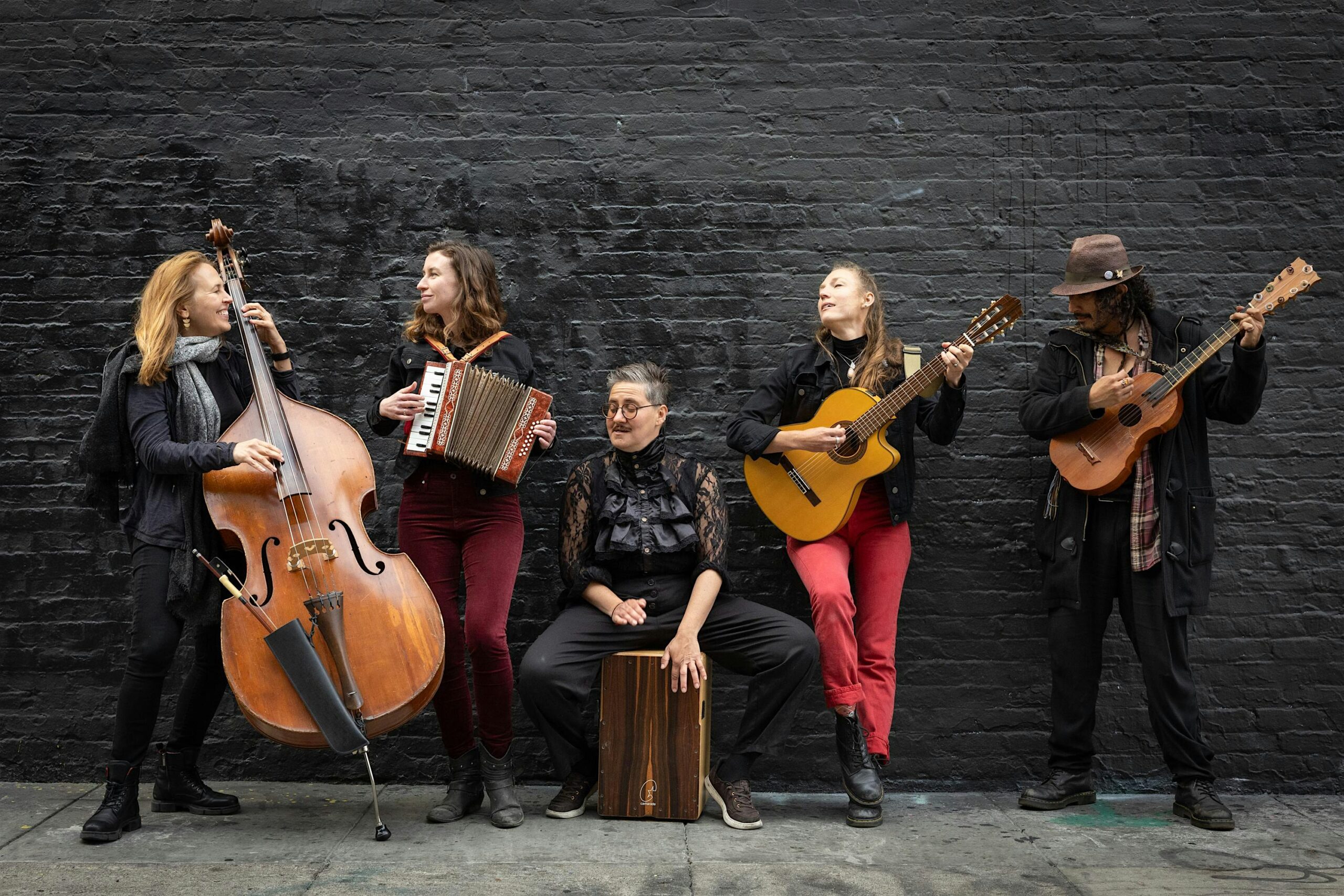 Banda Sin Nombre - OUTSIDE - FREE at Smiley's Schooner Saloon, Hotel & Kitchen in Bolinas