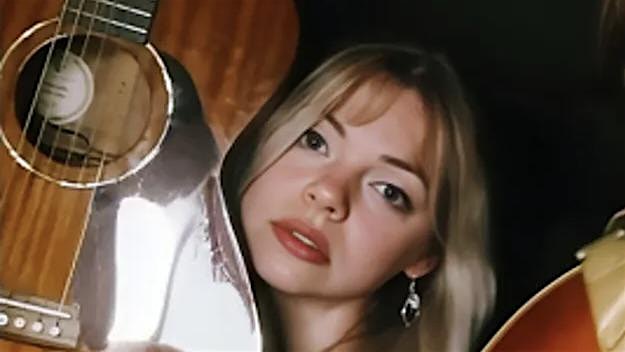 LARA LOUISE: Wine, Woman, & Song at Mog Asu Wine Bar & Bottle Shop in Tiburon
