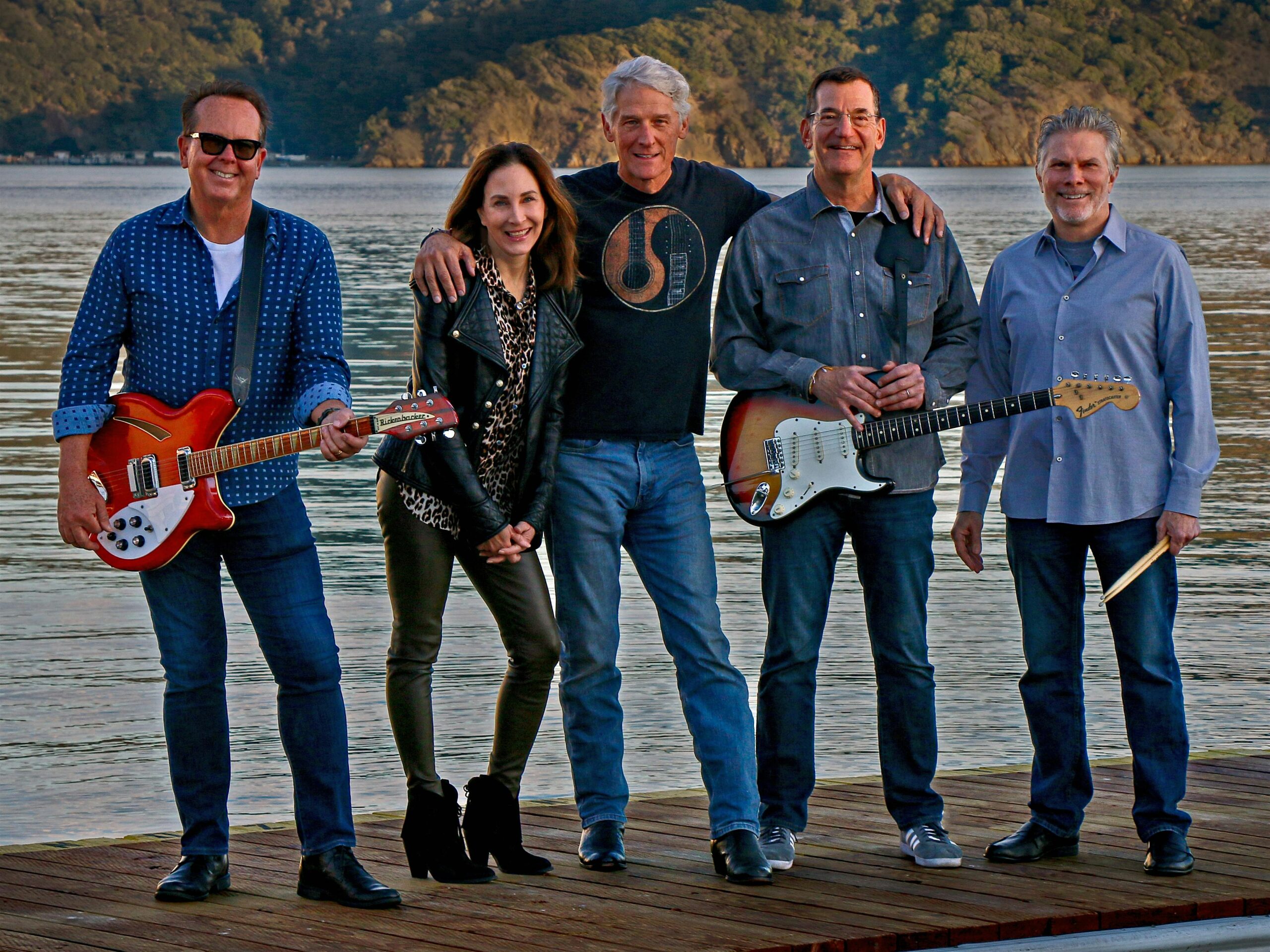 The St!ck Sh!fts – INSIDE – FREE at Smiley’s Schooner Saloon, Hotel & Kitchen in Bolinas The St!ck Sh!fts - INSIDE - FREE at Smiley's Schooner Saloon, Hotel & Kitchen in Bolinas